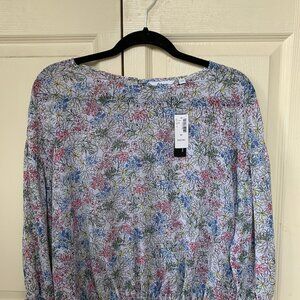 Pretty floral blouse